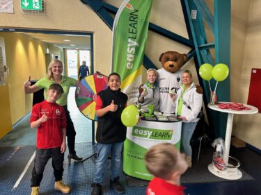 Juniors Cup 2024 Easylearn Stand Mit Gluecksrad