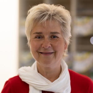 Beatrice Strangalies